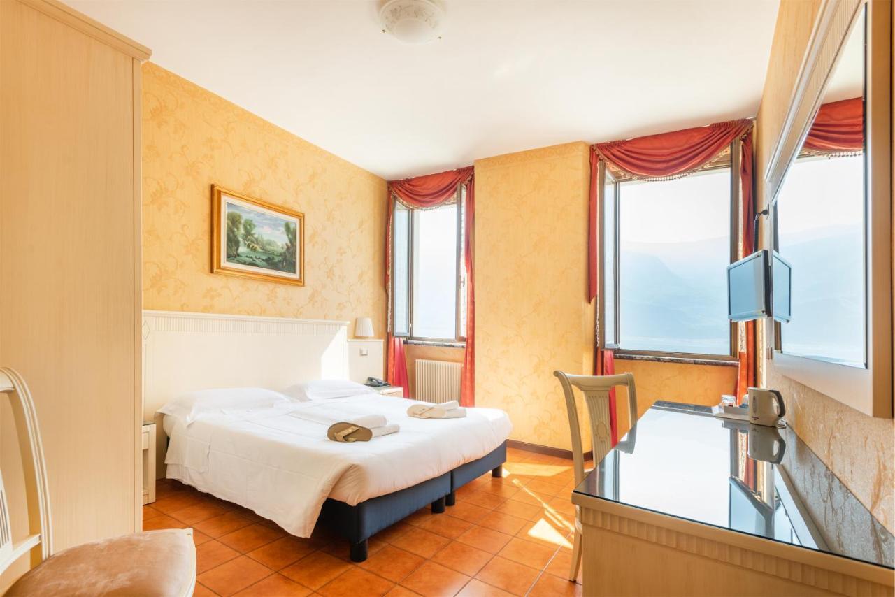 Hotel Le Palme Limone sul Garda Exterior foto